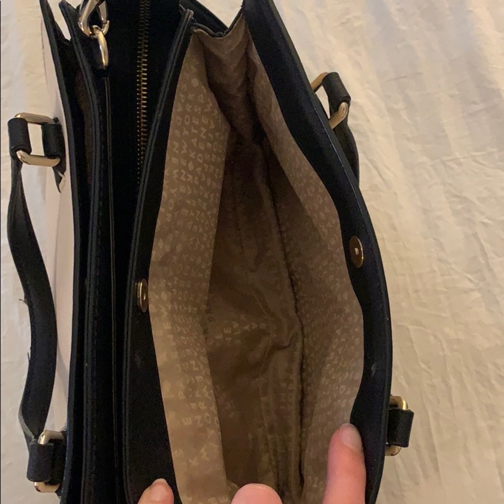 Kate Spade Purse - Picture 10 of 16